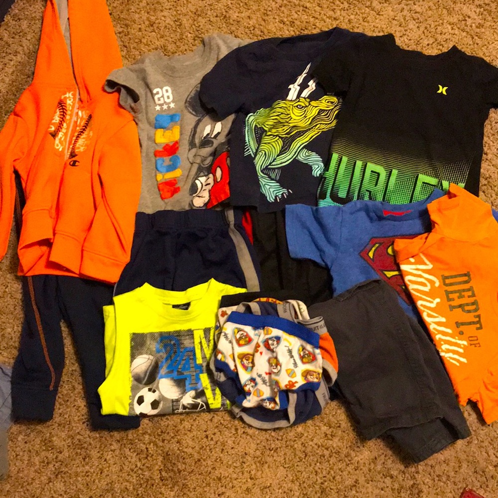 Boys 2t-3t lot.